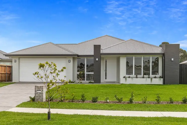 8 Poppy Place, Balaclava NSW 2575
