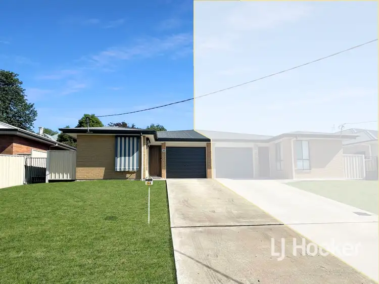 Main view of Homely semi-detached listing, 14A Brownleigh Vale Drive, Inverell NSW 2360