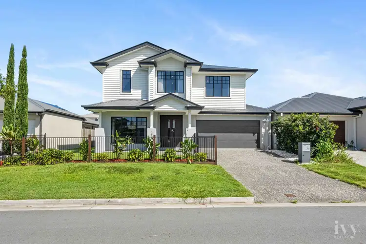 22 Field Street, Helensvale QLD 4212