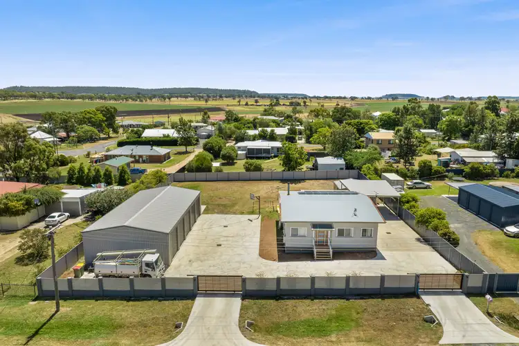 10 Free Street, Nobby QLD 4360