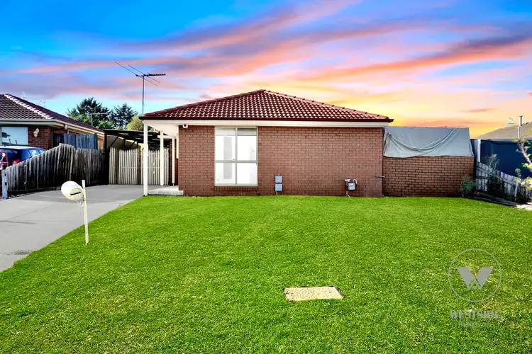 20 Mowbray Crescent, Kurunjang VIC 3337