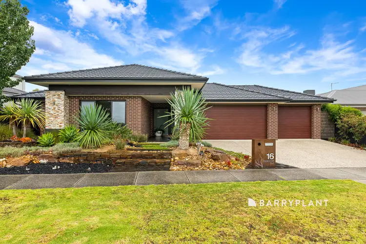 16 Ripplebrook Boulevard, Narre Warren North VIC 3804