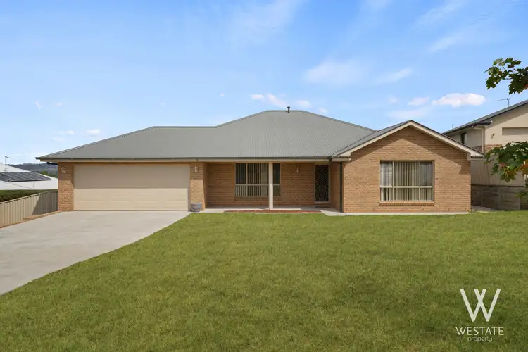 15 Jarrah Court, Kelso NSW 2795