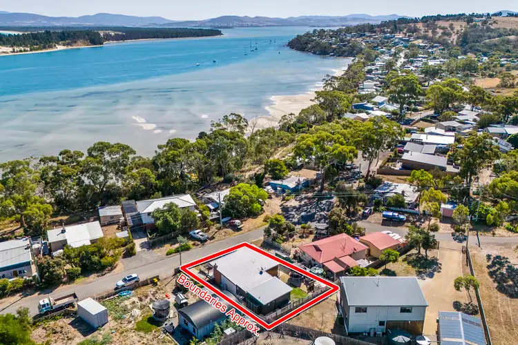 20 Richards Avenue, Dodges Ferry TAS 7173