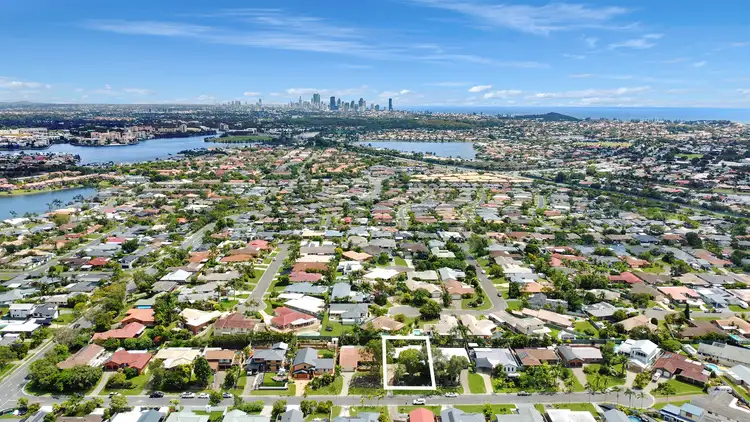 Second view of Homely house listing, 16 Rangeview Court, Burleigh Waters QLD 4220