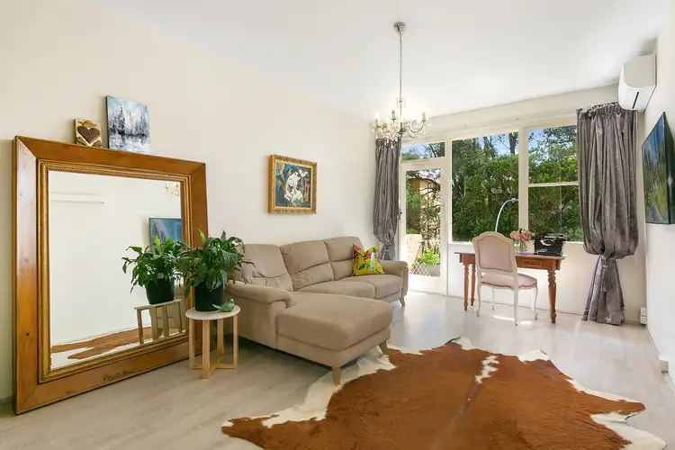 Main view of Homely unit listing, 8/13 St George Parade, Hurstville NSW 2220