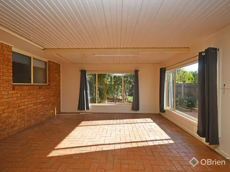 Fifth view of Homely house listing, 31 Balmoral Crescent, Eastwood VIC 3875