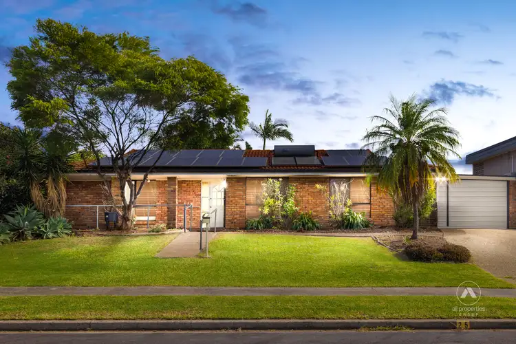 25 Dryade Street, Regents Park QLD 4118