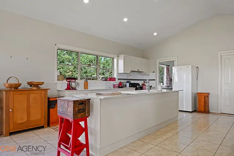 Sixth view of Homely house listing, 186 Charles Booth Way, Millthorpe NSW 2798