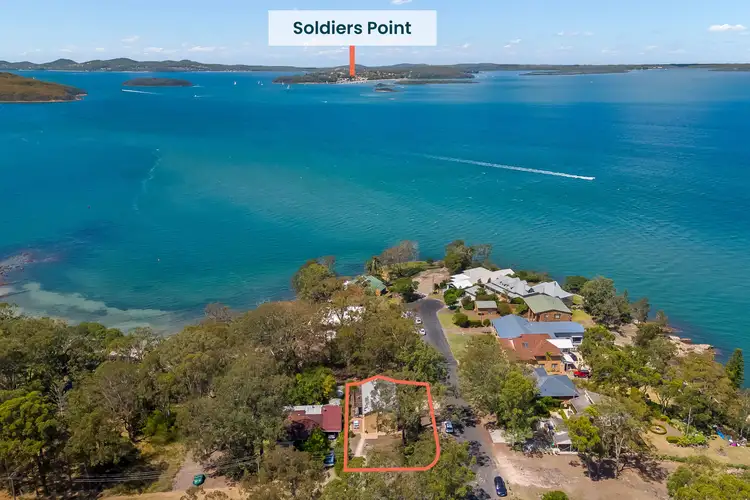1 Barromee Way, North Arm Cove NSW 2324
