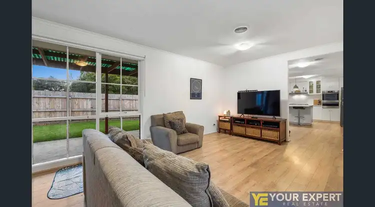 Second view of Homely house listing, 7 Hood Court, Berwick VIC 3806