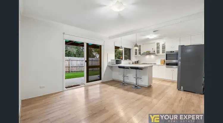 Fifth view of Homely house listing, 7 Hood Court, Berwick VIC 3806