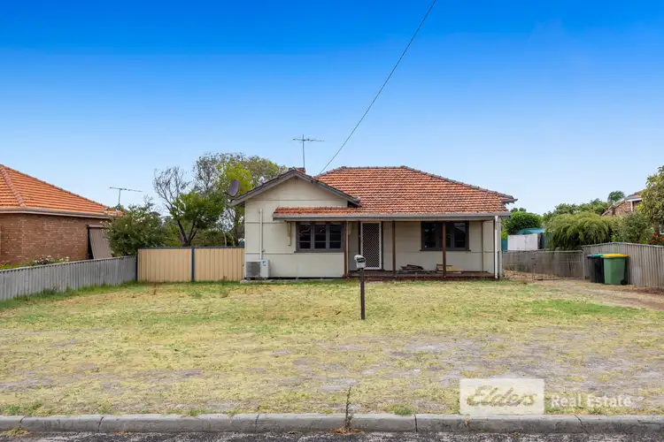 21 Deakin Street, Collie WA 6225