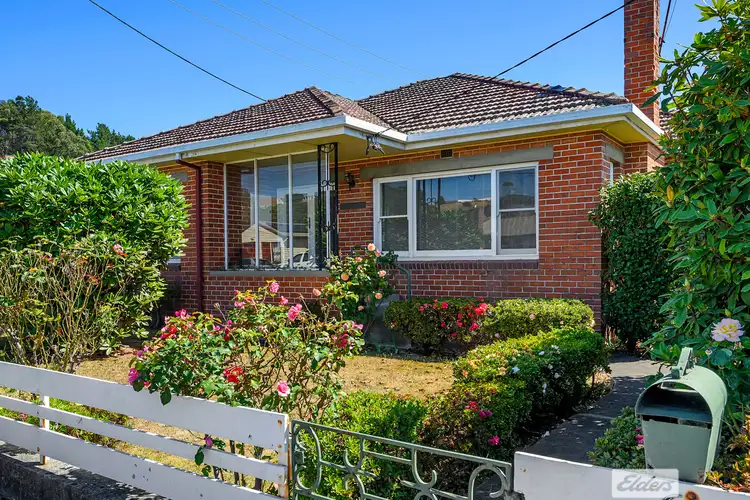 6 Durham Road, Cooee TAS 7320