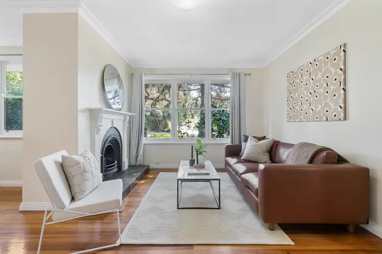 Second view of Homely house listing, 10 Birdie Street, Mount Waverley VIC 3149