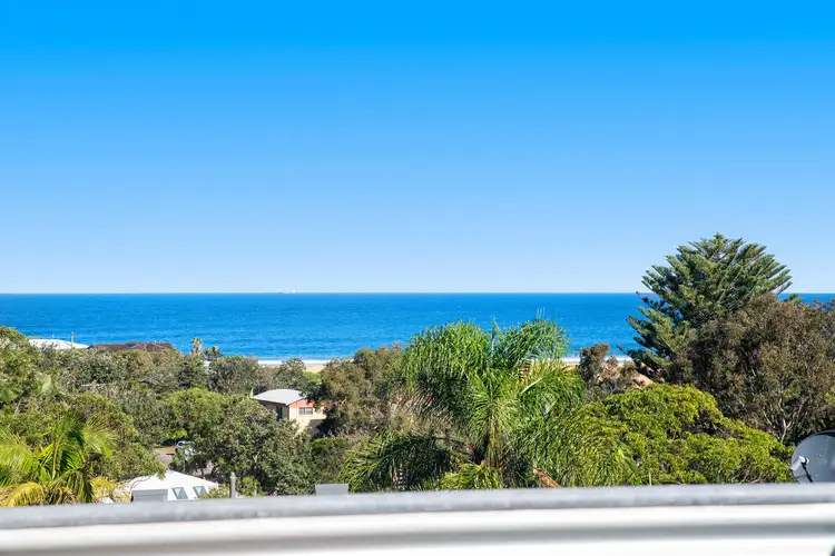 Second view of Homely house listing, 282 Del Monte Place, Copacabana NSW 2251