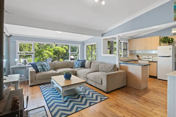 Fourth view of Homely house listing, 282 Del Monte Place, Copacabana NSW 2251