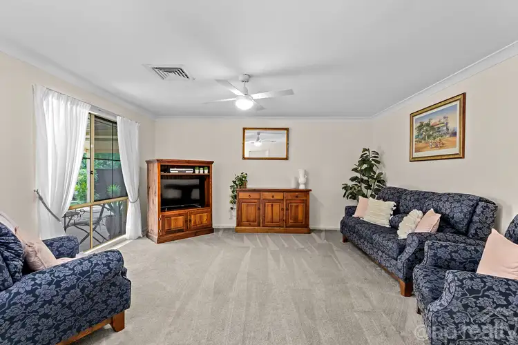 Second view of Homely house listing, 7 Hannam Crescent, Forest Lake QLD 4078