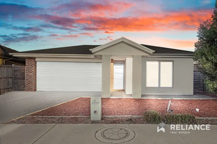11 Fairwater Drive, Point Cook VIC 3030