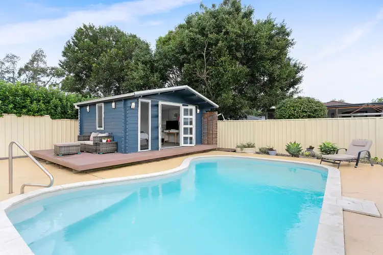 32 Colleen Street, Berkeley Vale NSW 2261