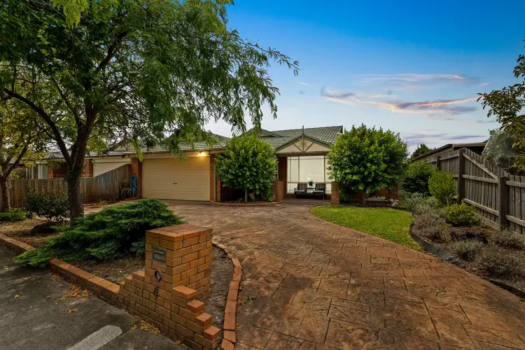 4 Crystal Brook Court, Narre Warren South VIC 3805