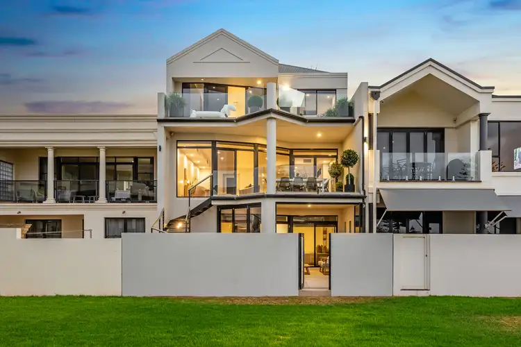 6 Cygnet Court, Glenelg North SA 5045