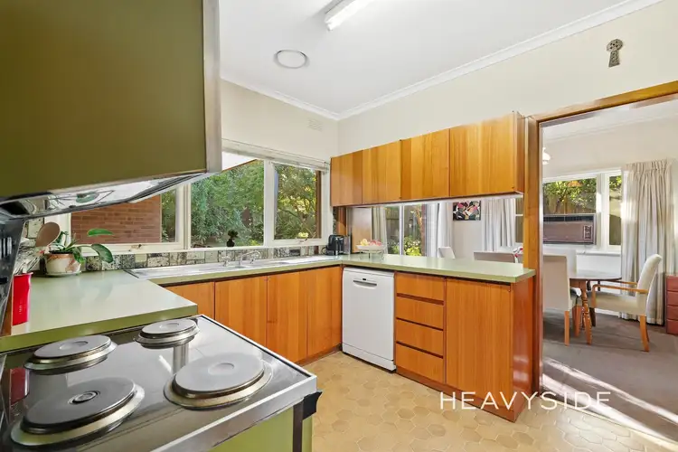 Fifth view of Homely house listing, 7 Courbrant Court, Mont Albert North VIC 3129