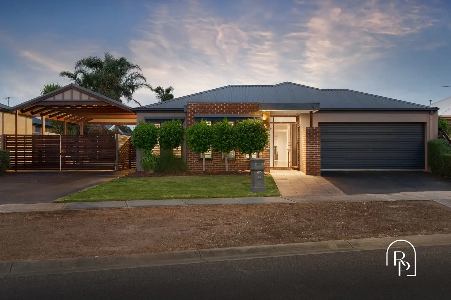 Main view of Homely house listing, 33 Warranqite Crescent, Hastings VIC 3915