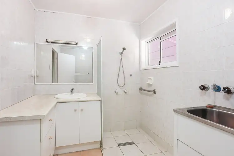 Sixth view of Homely house listing, 33 Dudley Street, Mermaid Beach QLD 4218