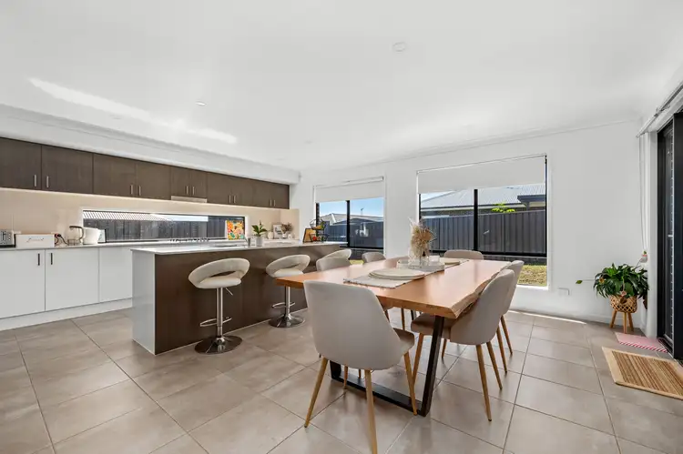 Fifth view of Homely house listing, 7 Canter Close, Rutherford NSW 2320