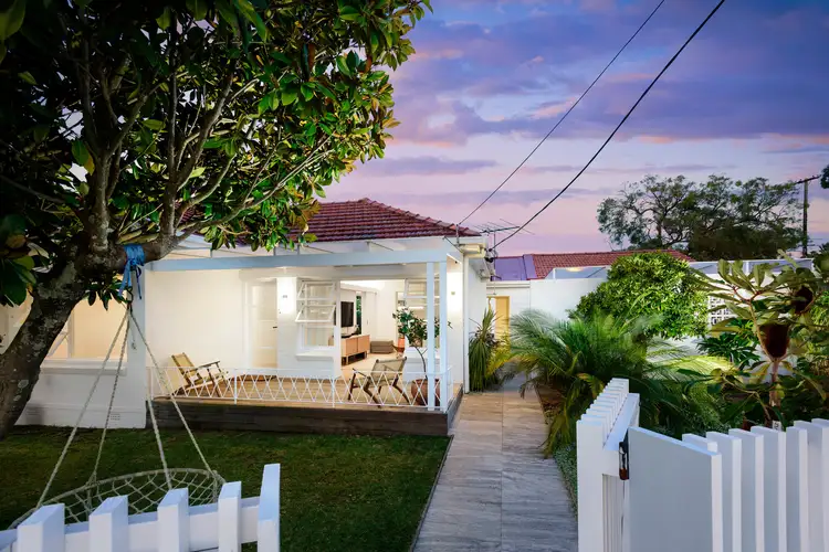 158 Woronora Crescent, Como NSW 2226