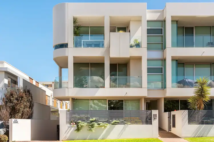 32/7 Patawalonga Frontage, Glenelg North SA 5045