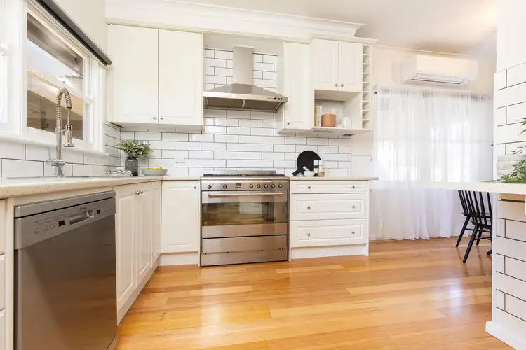 Fifth view of Homely house listing, 2 Asling Avenue, Mildura VIC 3500