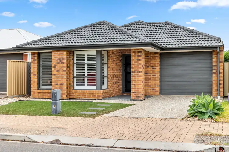 15 Bitts Road, Seaford Meadows SA 5169