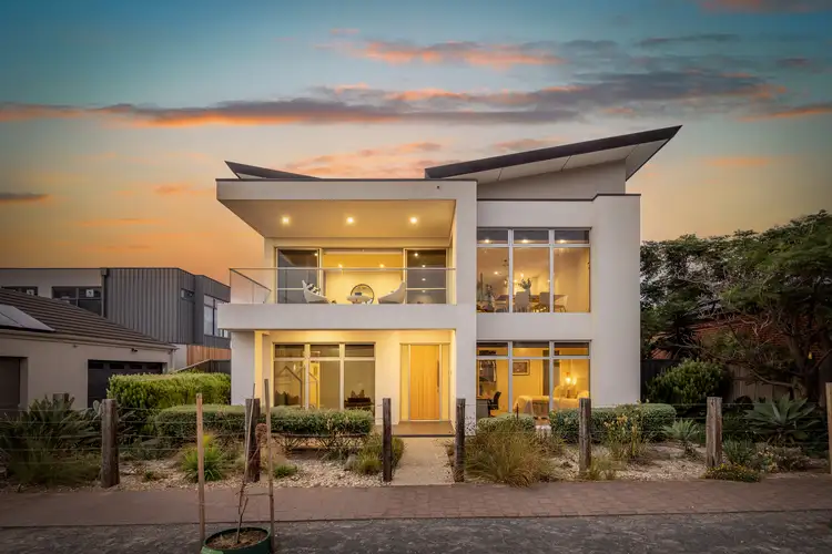 16 Bindarra Road, Brighton SA 5048