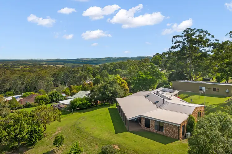 11 Count Street, Paterson NSW 2421