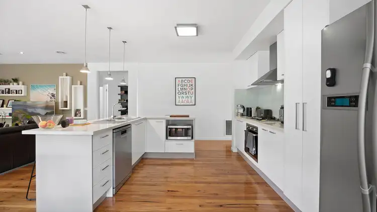 Fifth view of Homely house listing, 14 Frow Court, Canadian VIC 3350