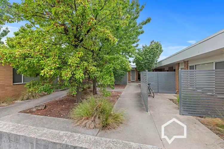 1-7/25A Havlin Street East, Kennington VIC 3550