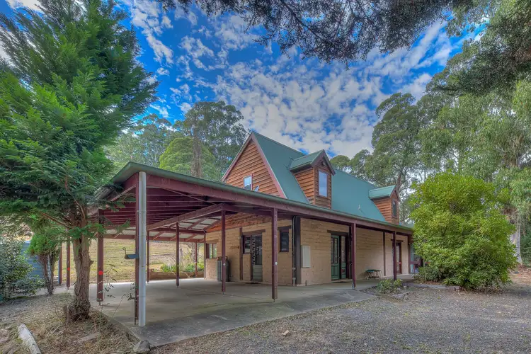 73 Feathertop Track, Harrietville VIC 3741