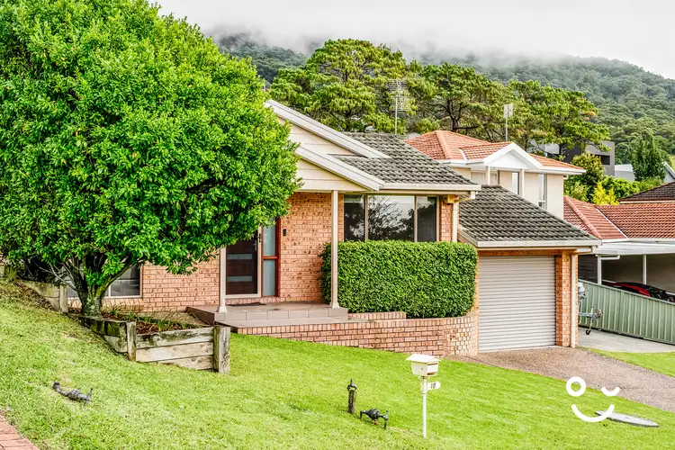 10 Ribbonwood Road, Farmborough Heights NSW 2526