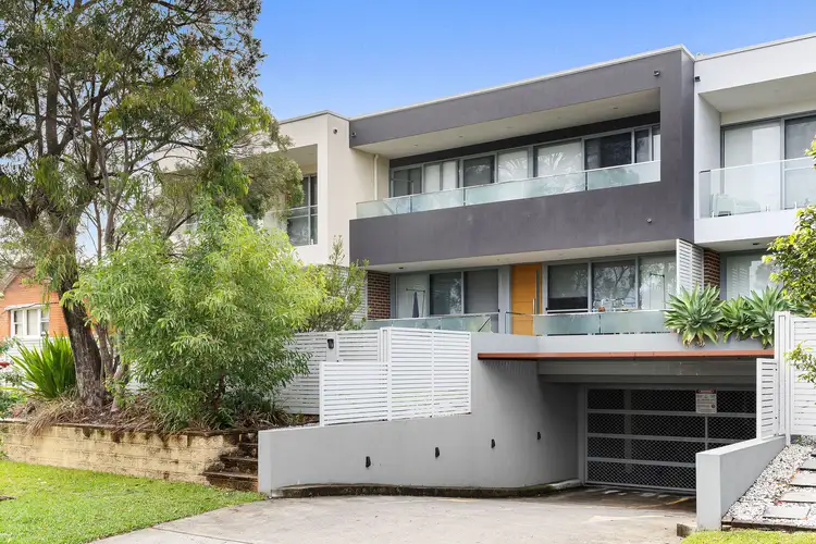 Main view of Homely townhouse listing, 2/4-6 Ventura Avenue, Miranda NSW 2228