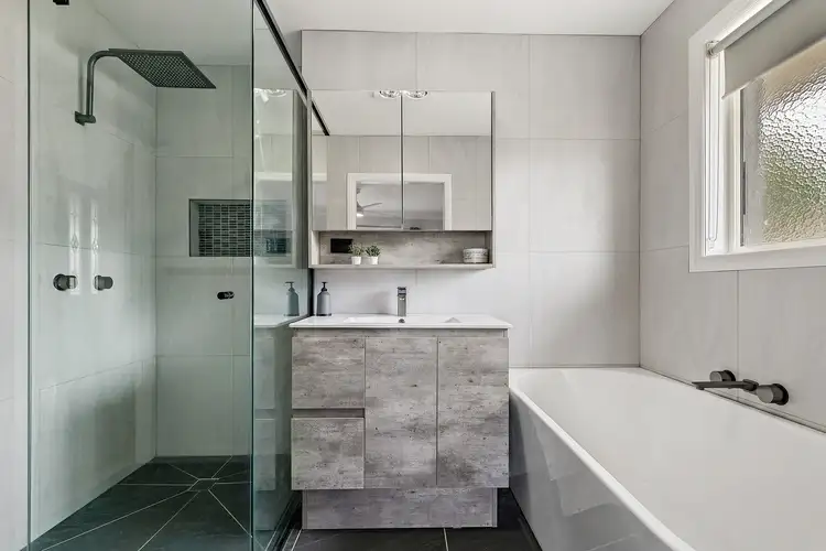 Sixth view of Homely house listing, 4 Holliday Drive, Edens Landing QLD 4207