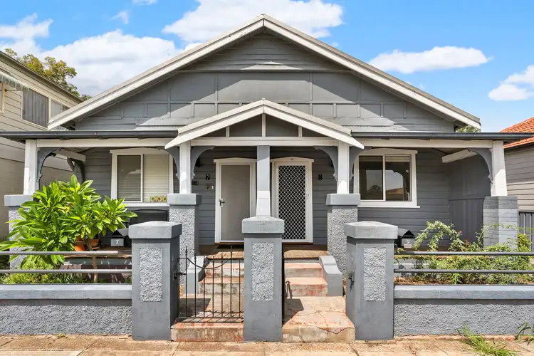 9 Rose Street, Maitland NSW 2320