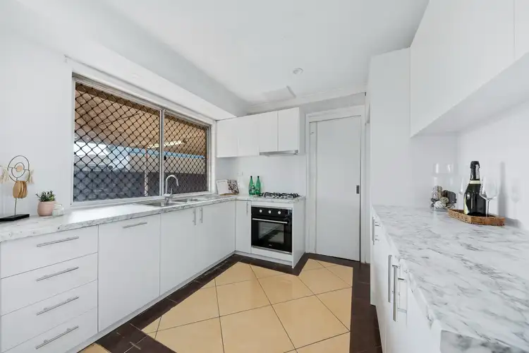 Fifth view of Homely house listing, 4 Oaktree Grove, Prospect NSW 2148