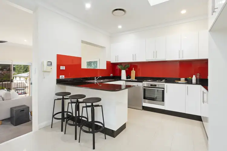 Sixth view of Homely semi-detached listing, 2/255 Connells Point Road, Connells Point NSW 2221