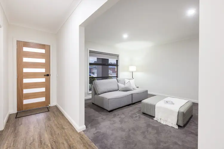 Second view of Homely house listing, 6 Barclay Boulevard, Red Cliffs VIC 3496