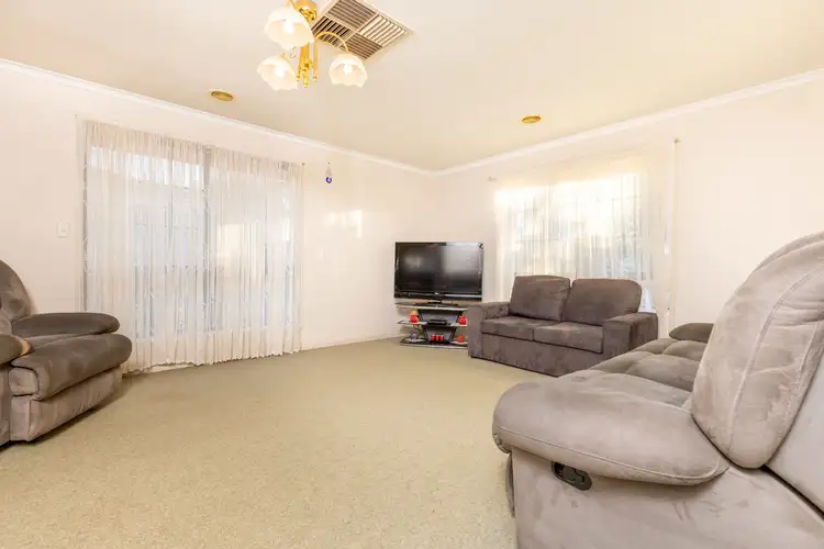 Sixth view of Homely house listing, 2 Jobson Court, Mildura VIC 3500