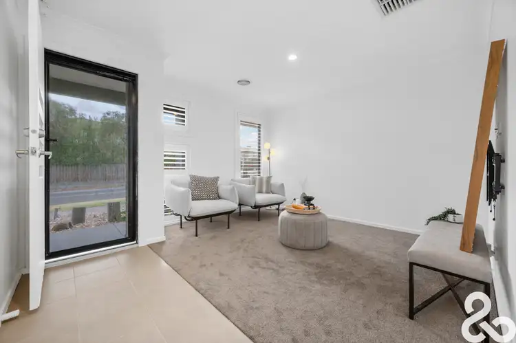 Second view of Homely house listing, 5 Alimia Rise, Lalor VIC 3075