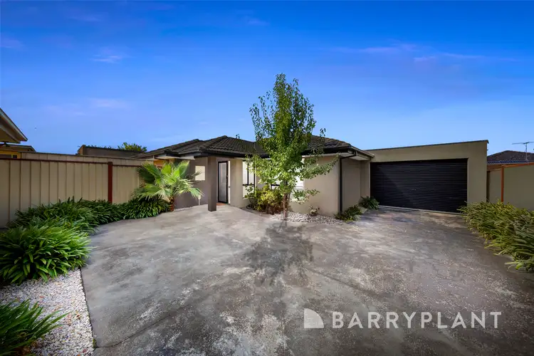 2/36 Ivanhoe Avenue, St Albans VIC 3021