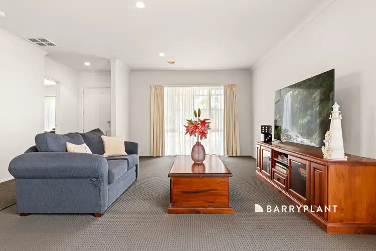 Third view of Homely house listing, 7 Viola Avenue, Pakenham VIC 3810